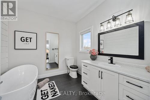 54080 Eden Line, Aylmer (Ay), ON - Indoor Photo Showing Bathroom