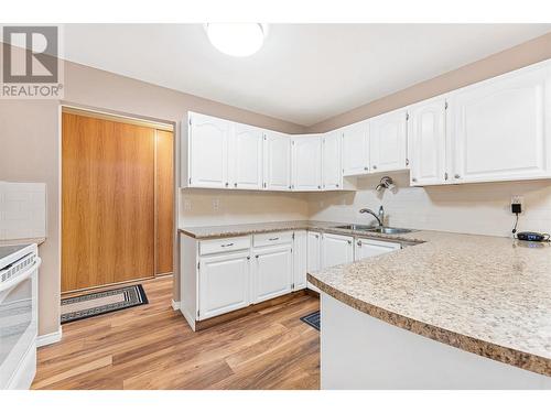 2110 Hoy Street Unit# 308, Kelowna, BC - Indoor Photo Showing Kitchen With Double Sink