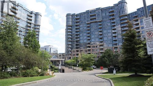 662 - 23 Cox Boulevard, Markham (Unionville), ON - Outdoor With Facade