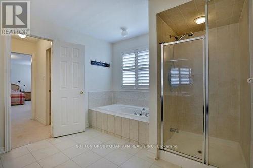 25 Clearfield Drive, Brampton, ON - Indoor Photo Showing Bathroom