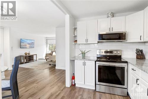 170 Rothesay Drive, Ottawa, ON - Indoor Photo Showing Kitchen