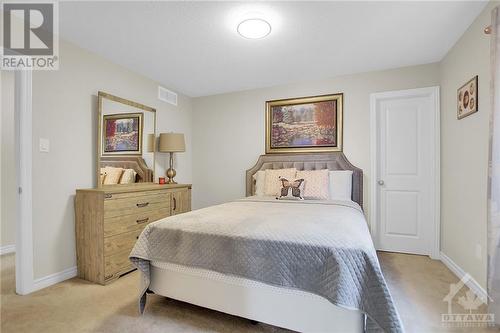 Bedroom 4 - 915 Guinness Crescent, Ottawa, ON - Indoor Photo Showing Bedroom