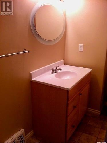 2312 Montreal Street, Regina, SK - Indoor Photo Showing Bathroom