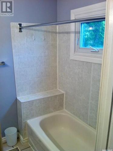 2312 Montreal Street, Regina, SK - Indoor Photo Showing Bathroom