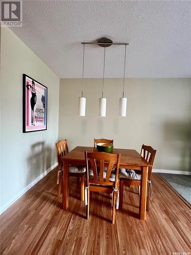 224-230 18Th Avenue Ne, Swift Current, SK - Indoor Photo Showing Dining Room