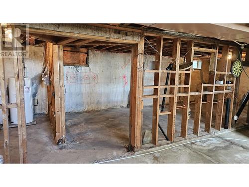 300 N Blackburn Road, Prince George, BC - Indoor Photo Showing Basement