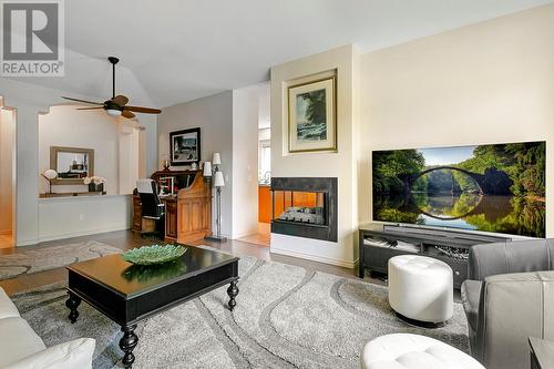 3924 Gallaghers Parkway, Kelowna, BC - Indoor Photo Showing Living Room With Fireplace