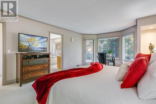 944 Purcell Court, Kelowna, BC - Indoor Photo Showing Bedroom