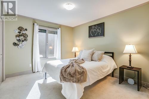 944 Purcell Court, Kelowna, BC - Indoor Photo Showing Bedroom