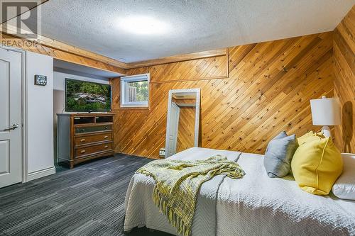 944 Purcell Court, Kelowna, BC - Indoor Photo Showing Bedroom