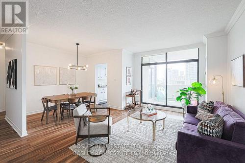 1201 - 86 Gloucester Street, Toronto (Church-Yonge Corridor), ON - Indoor Photo Showing Living Room