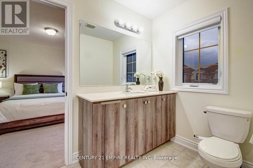 33 Junior Road, Brampton, ON - Indoor Photo Showing Bathroom