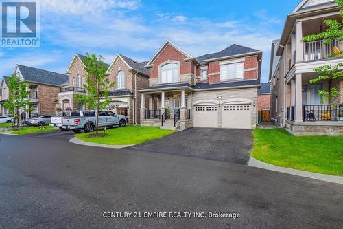 33 Junior Road, Brampton, ON - Outdoor With Facade