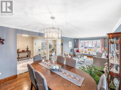 15 Blackthorn Lane, Brampton (Brampton North), ON - Indoor Photo Showing Dining Room