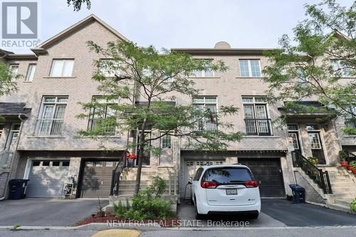 27 Piggott Mews, Toronto (Weston), ON - Outdoor