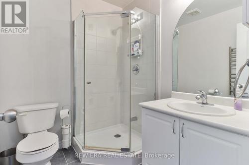 27 Piggott Mews, Toronto (Weston), ON - Indoor Photo Showing Bathroom