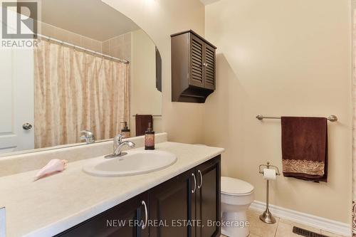 27 Piggott Mews, Toronto (Weston), ON - Indoor Photo Showing Bathroom