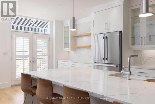 37 - 88 Lakeport Road, St. Catharines, ON - Indoor Photo Showing Kitchen With Upgraded Kitchen