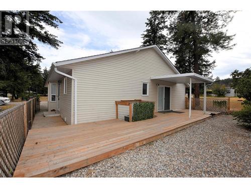 404 Hummingbird Avenue, Vernon, BC - Outdoor With Exterior