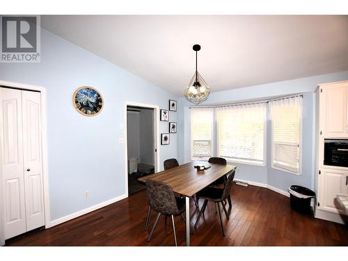 404 Hummingbird Avenue, Vernon, BC - Indoor Photo Showing Dining Room