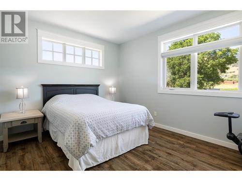 6984 Highway 6, Coldstream, BC - Indoor Photo Showing Bedroom