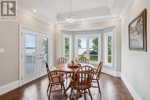 10 Helen Crescent, Kawartha Lakes, ON - Indoor Photo Showing Dining Room