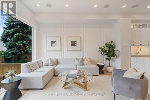 44 Waverley Road, Toronto (The Beaches), ON - Indoor Photo Showing Living Room