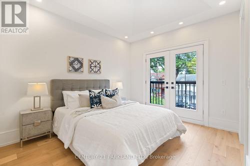 44 Waverley Road, Toronto (The Beaches), ON - Indoor Photo Showing Bedroom