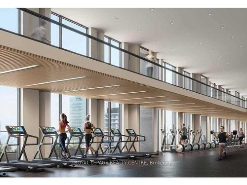 910-1000 Portage Pkwy, Vaughan, ON - Indoor Photo Showing Gym Room