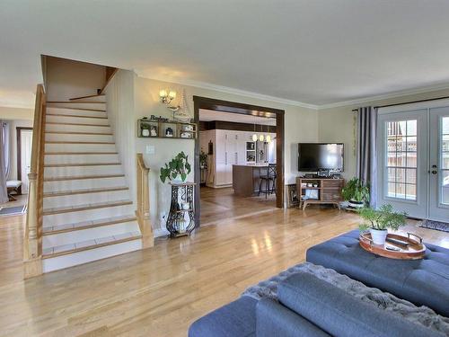 Vue d'ensemble - 651 3E Rue E., Amos, QC - Indoor Photo Showing Living Room