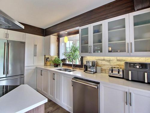 Cuisine - 651 3E Rue E., Amos, QC - Indoor Photo Showing Kitchen With Double Sink