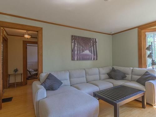 Salon - 592 Place De Consol, Shawinigan, QC - Indoor Photo Showing Living Room