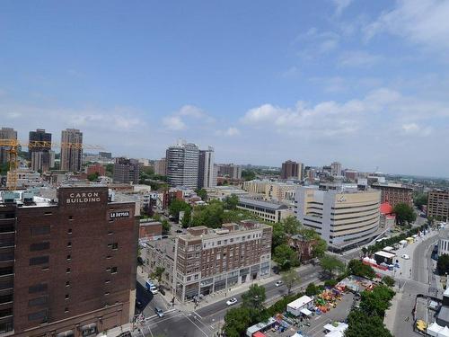 View - 2005-350 Boul. De Maisonneuve O., Montréal (Ville-Marie), QC - Outdoor With View