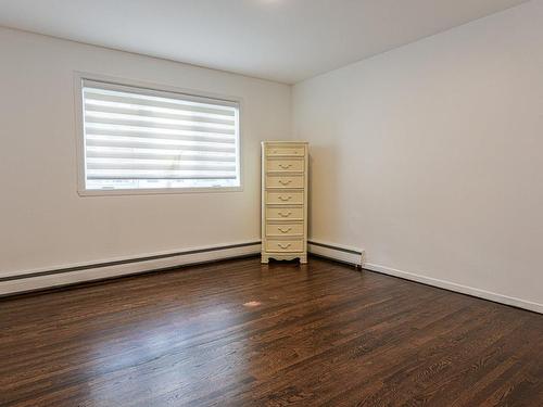 Master bedroom - 3-76 Rue Reid, Saint-Lambert, QC - Indoor