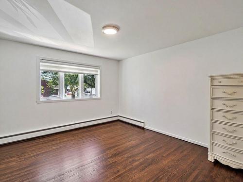 Master bedroom - 3-76 Rue Reid, Saint-Lambert, QC - Indoor Photo Showing Other Room