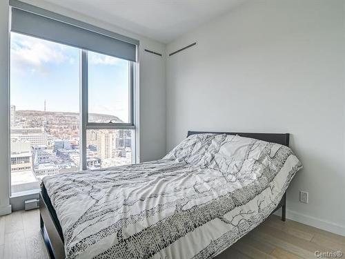 Bedroom - 2303-1450 Boul. René-Lévesque O., Montréal (Ville-Marie), QC - Indoor Photo Showing Bedroom