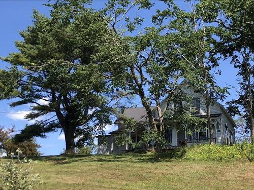 35 Parkers Loop, Moser River, NS 