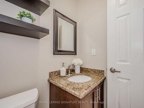 4867 Rathkeale Rd, Mississauga, ON - Indoor Photo Showing Bathroom