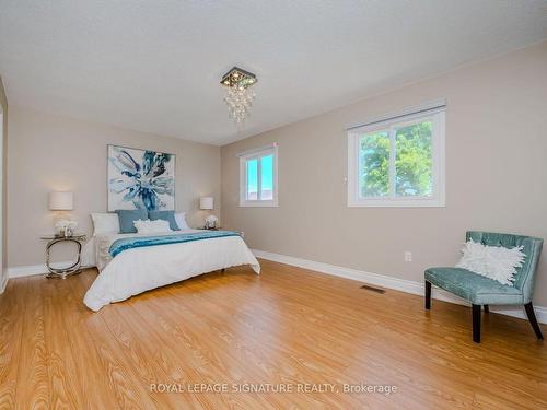 4867 Rathkeale Rd, Mississauga, ON - Indoor Photo Showing Bedroom