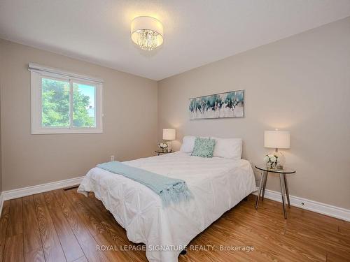 4867 Rathkeale Rd, Mississauga, ON - Indoor Photo Showing Bedroom