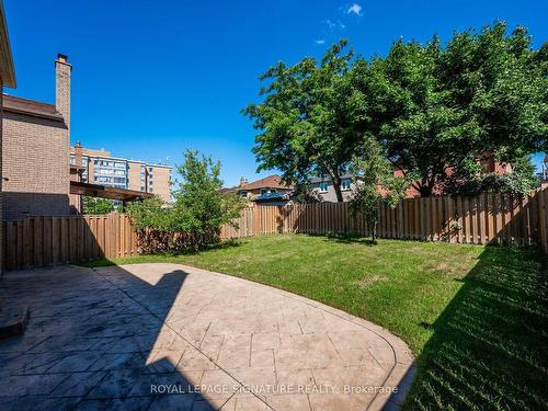 4867 Rathkeale Rd, Mississauga, ON - Outdoor With Backyard