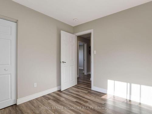 Upper-1506 Queens Blvd, Kitchener, ON - Indoor Photo Showing Other Room