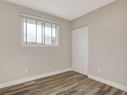 Upper-1506 Queens Blvd, Kitchener, ON - Indoor Photo Showing Other Room