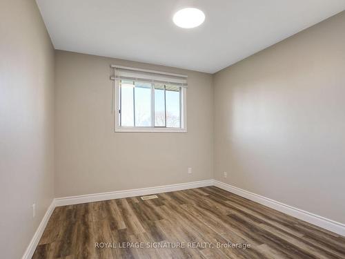 Upper-1506 Queens Blvd, Kitchener, ON - Indoor Photo Showing Other Room