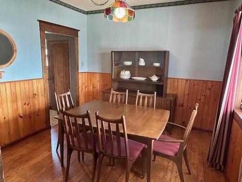 6052 Hwy 11/71, Emo, ON - Indoor Photo Showing Dining Room