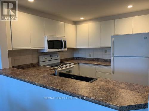 3111 Grandview Forest Hill Drive, Huntsville, ON - Indoor Photo Showing Kitchen With Double Sink