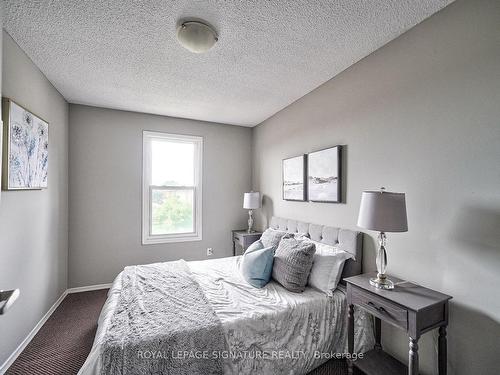 4160 Beacon Lane, Mississauga, ON - Indoor Photo Showing Bedroom