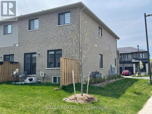 25 - 520 Grey Street N, Brantford, ON - Outdoor