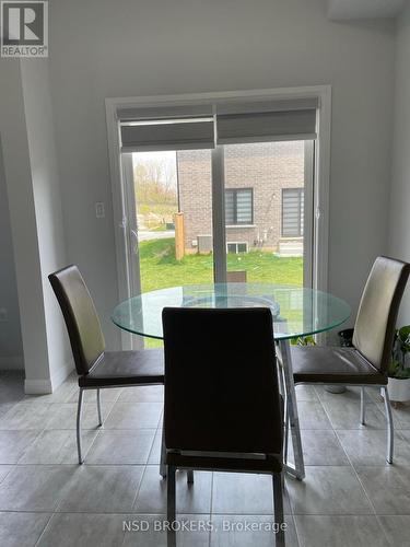 25 - 520 Grey Street N, Brantford, ON - Indoor Photo Showing Dining Room