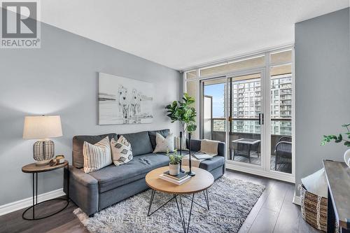 2003 - 335 Rathburn Road W, Mississauga (City Centre), ON - Indoor Photo Showing Living Room